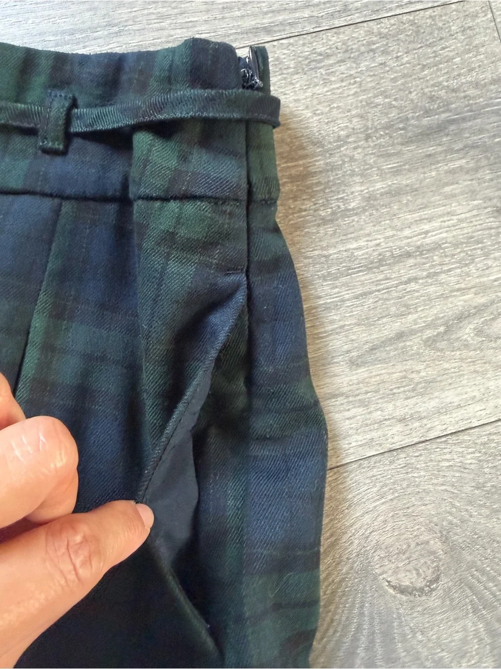 Hollister Preppy Green Plaid Pleated Mini Skirt w Built In Shorts & Waist Tie XS